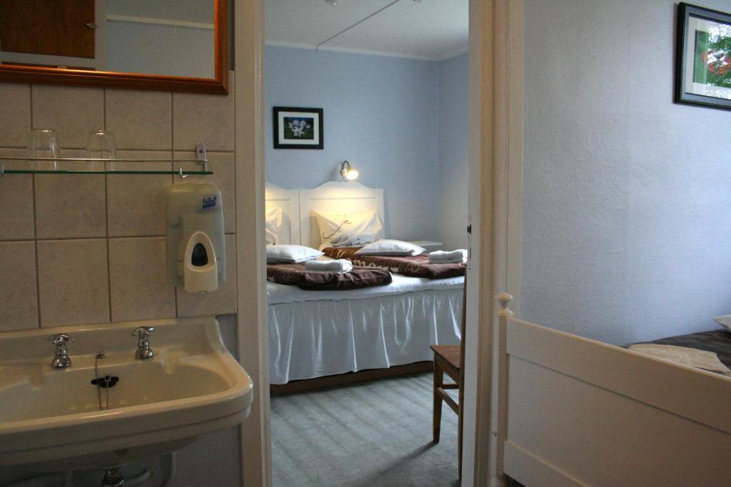 Furulund Pensjonat Ron Habitación foto